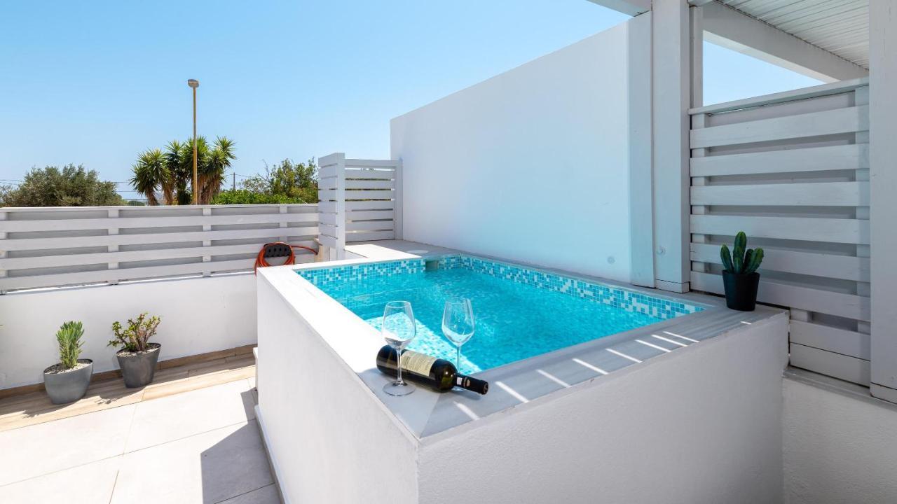 Kellys Luxury Apartments Faliraki Exterior photo